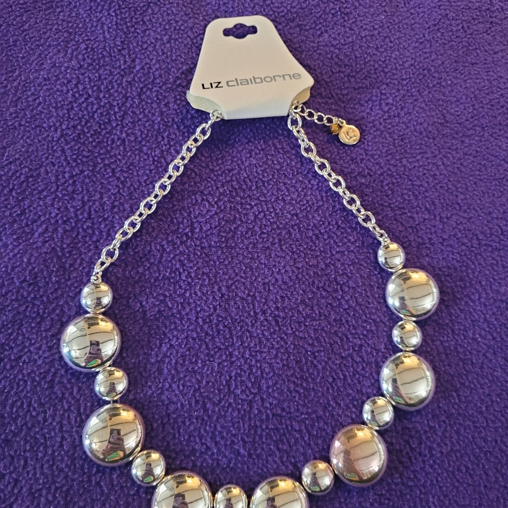 Liz Claiborne necklace BNWT